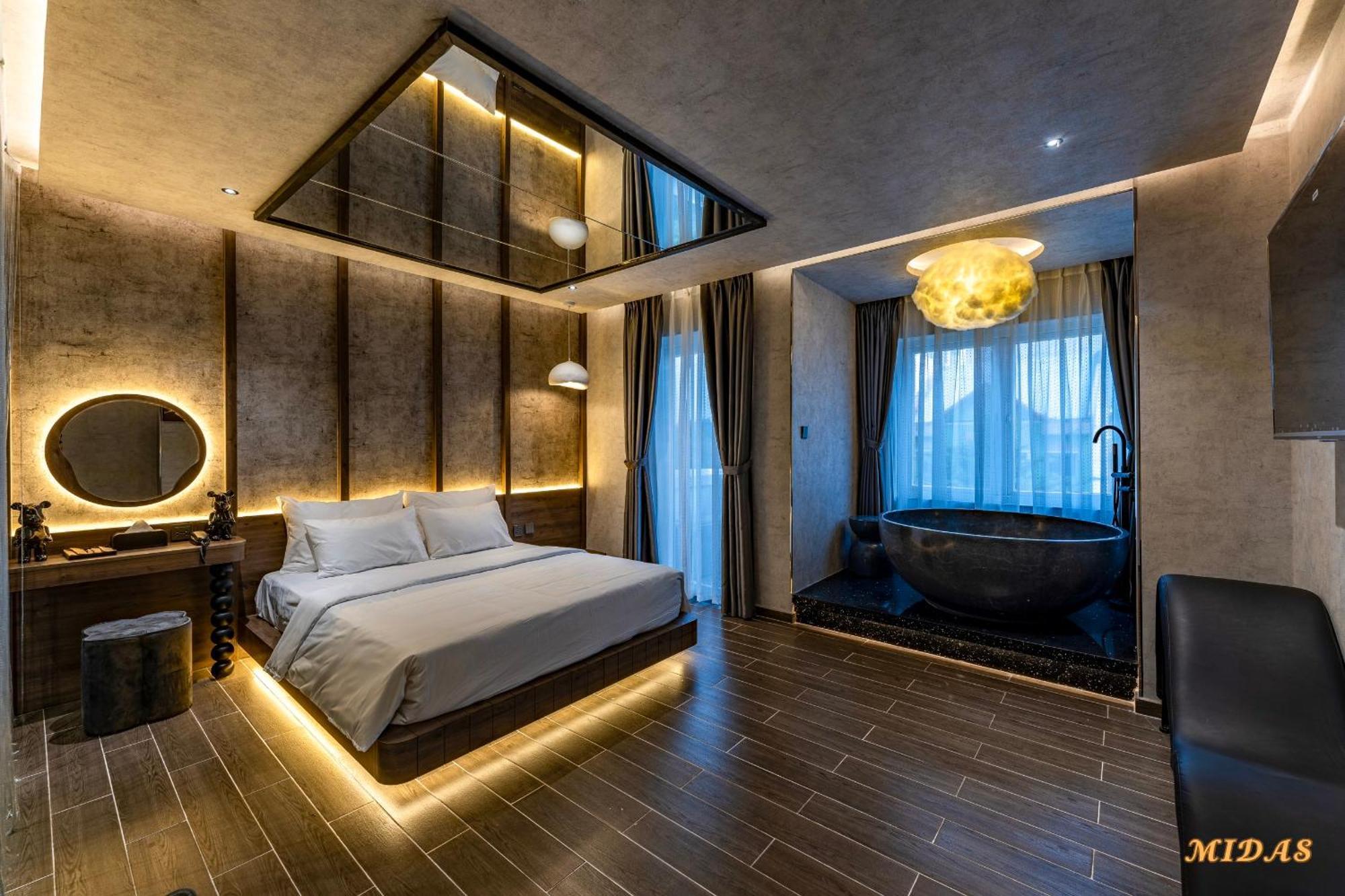 Midas Hotel 2 Ho Chi Minh City Exterior photo